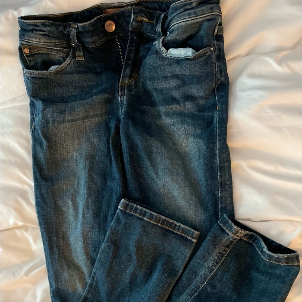 Collectors Edition Joe’s Ankle Cigarette Jeans
Size 25. Pink S t-shirt included